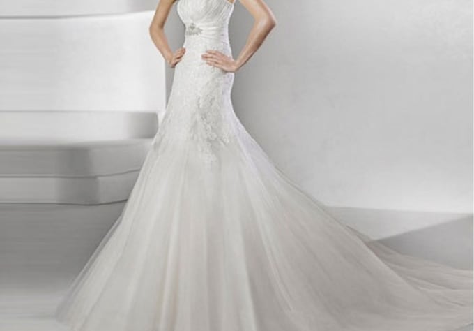 I will help you shop for your wedding dress