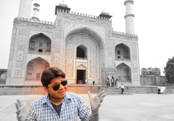 I will record a video at mughal king akbar royal palace