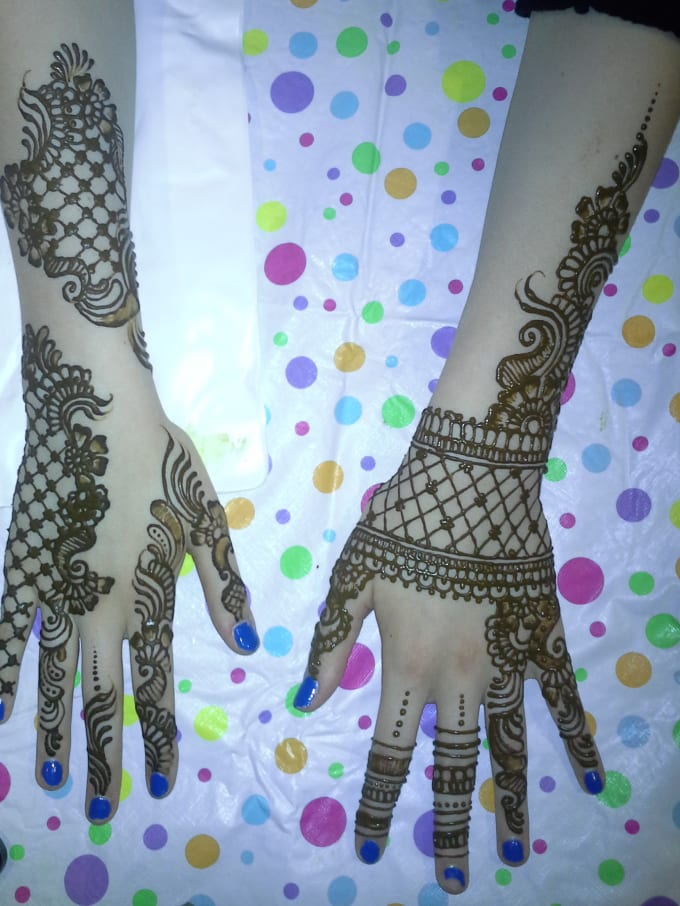 I will design a BEAUTIFUL custom henna design