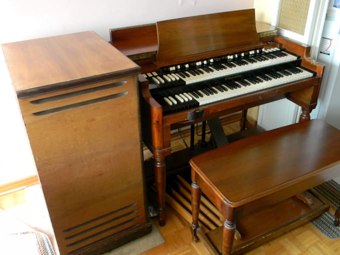 I will play organ for your song