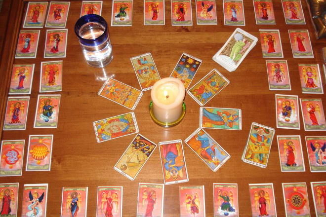 I will answer up to 20 questions with yes or no through tarot cards
