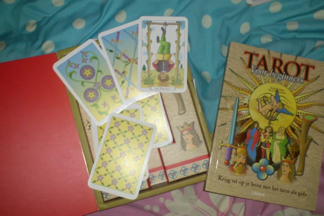 I will answer any question with tarot