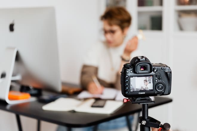 I will consult on how to film and write your video course online