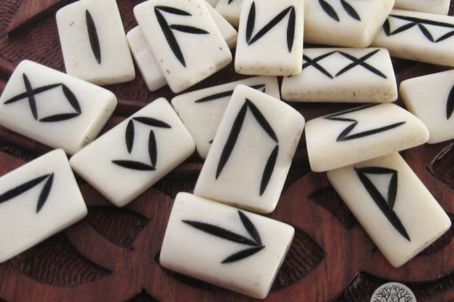 I will do a rune reading for you