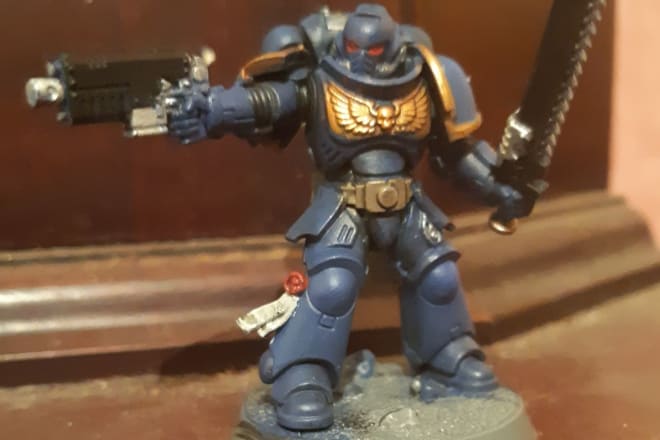 I will paint warhammer 40k miniatures and build miniatures for cheap